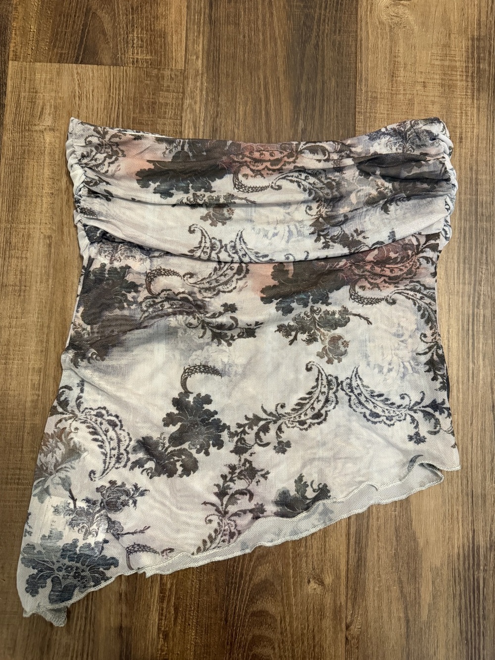 White Fox Printed Tube Top Dove Paisley - Size Small - Picture 4 of 4